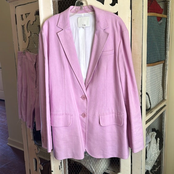 Tibi Jackets & Blazers - Tibi oversized linen blazer, size 10, EUC, $150